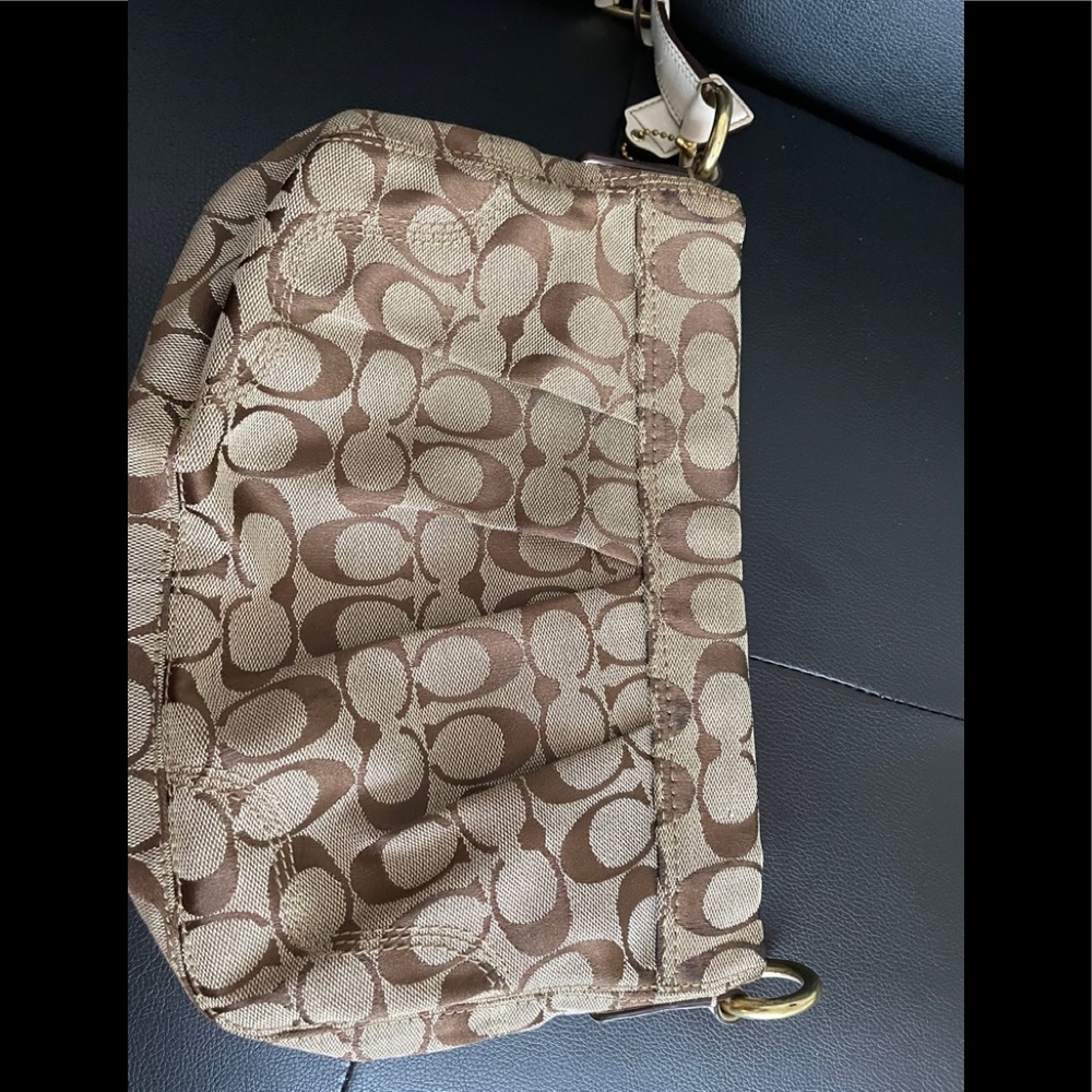 Coach hand bag
